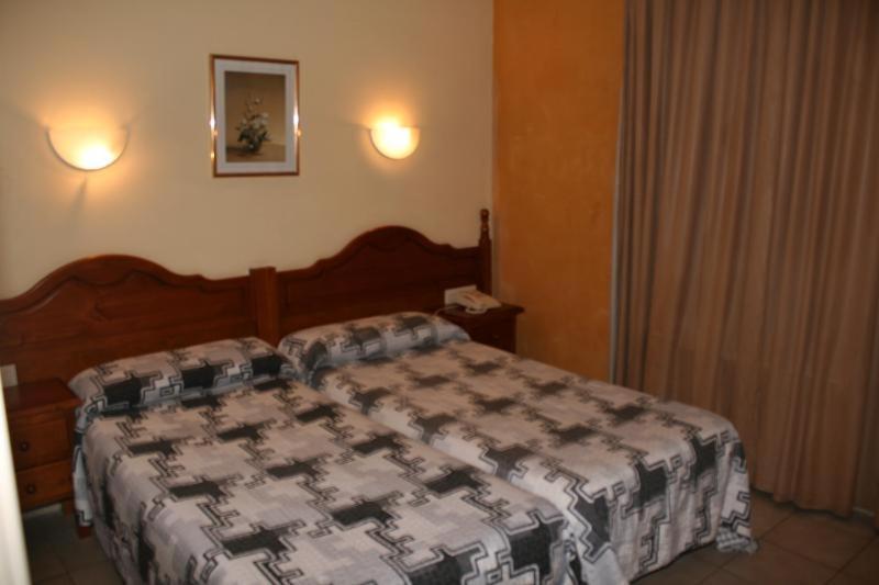 Hotel Sucara La Cortinada Camera foto