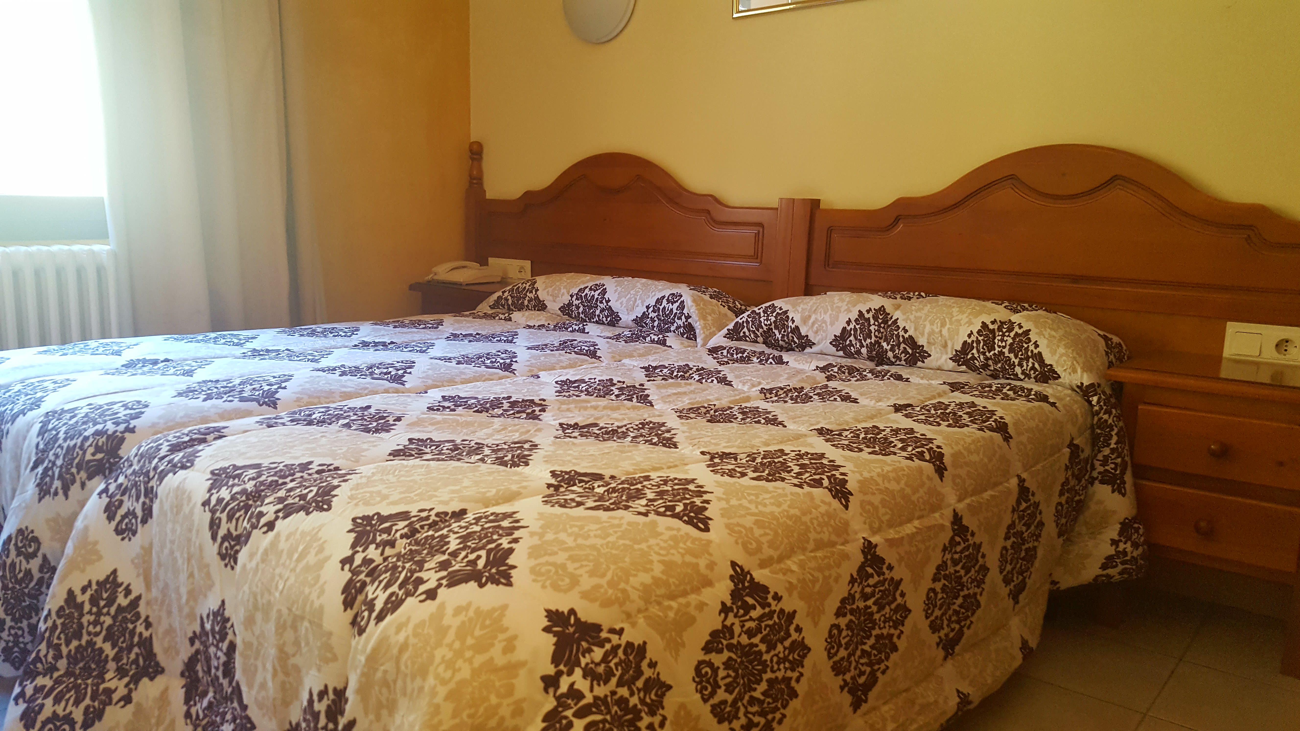 Hotel Sucara La Cortinada Esterno foto